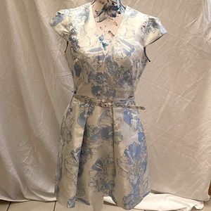 Vince Camuto, jacquard blue, gold, grey belted flare dress. Size 8P